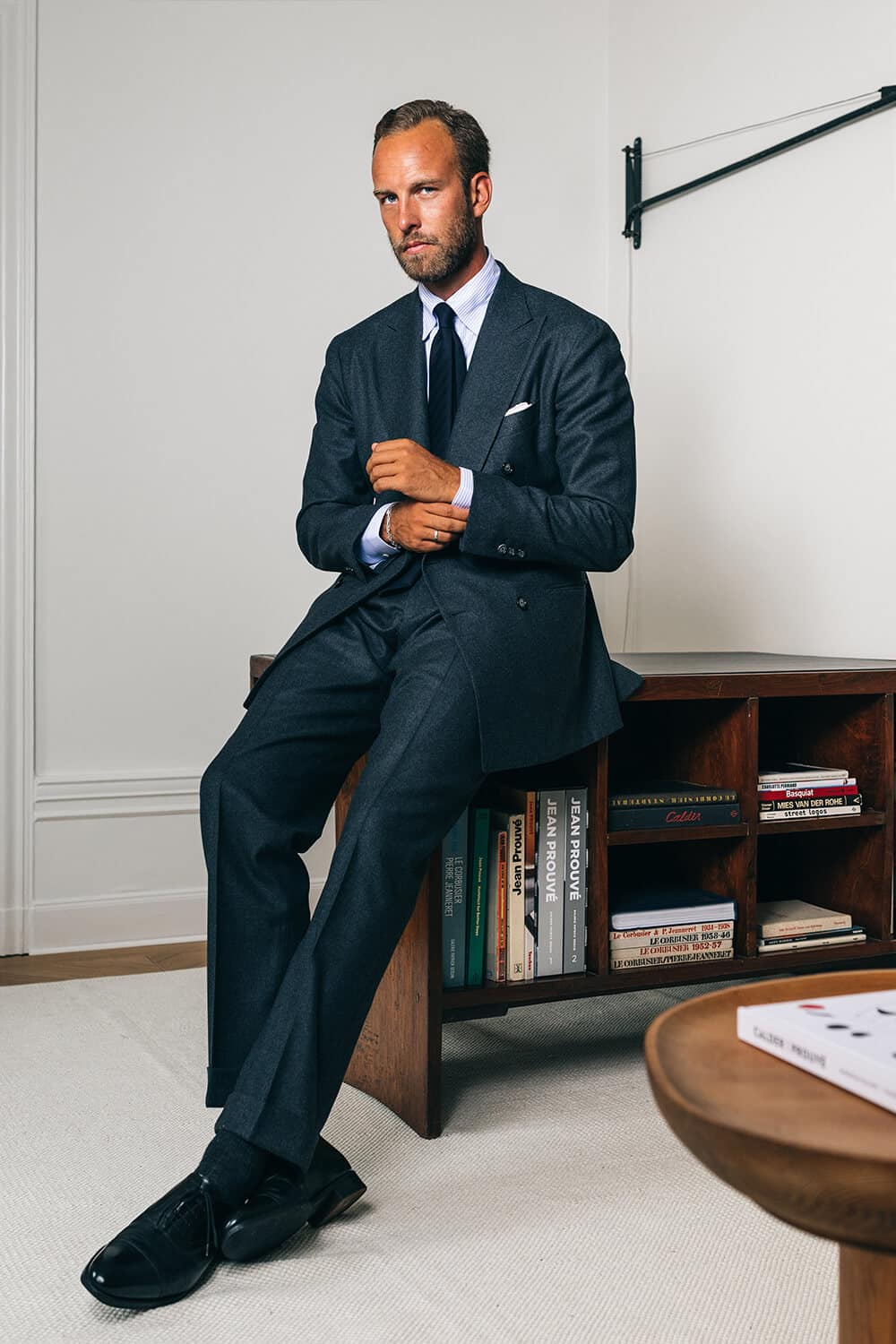 MondxWeinas Mid Grey Flannel suit
