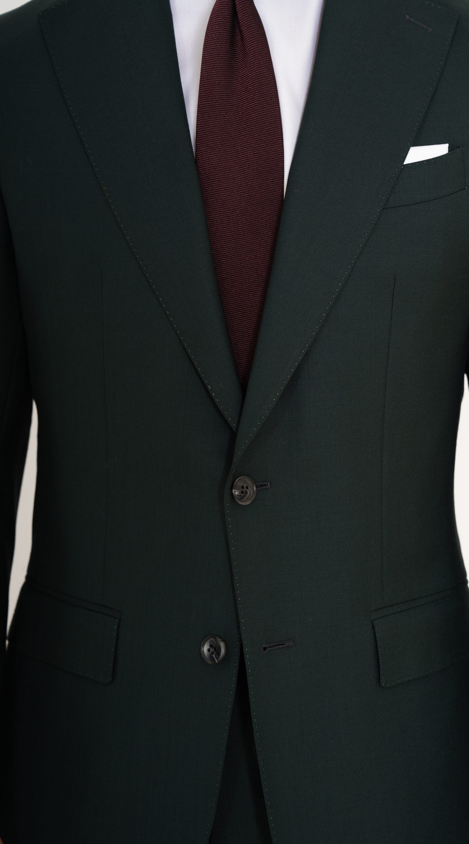 dark green twistair suit details mond of copenhagen