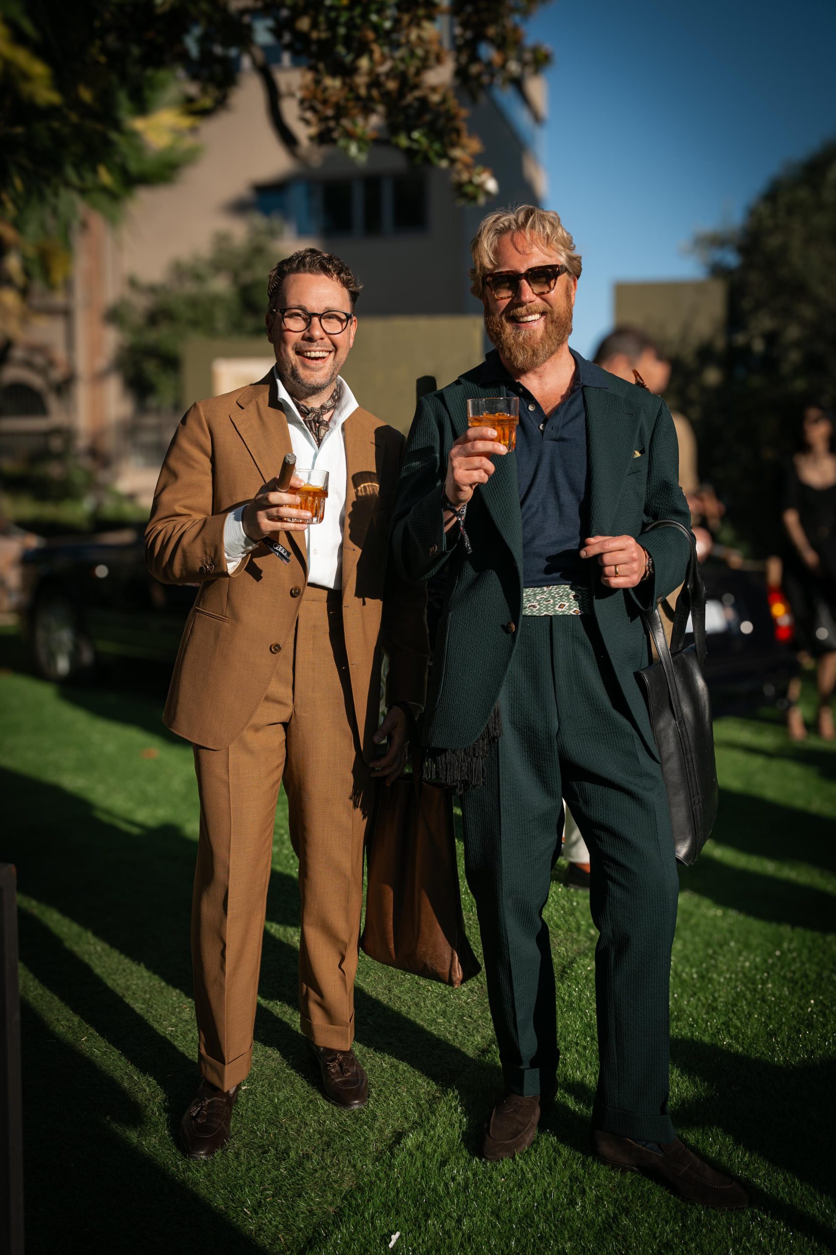 Andreas from Flannels and Tweed with Rob'n'company wearing a dark green seersucker suit at the Alexander Kraft Tailgating Party