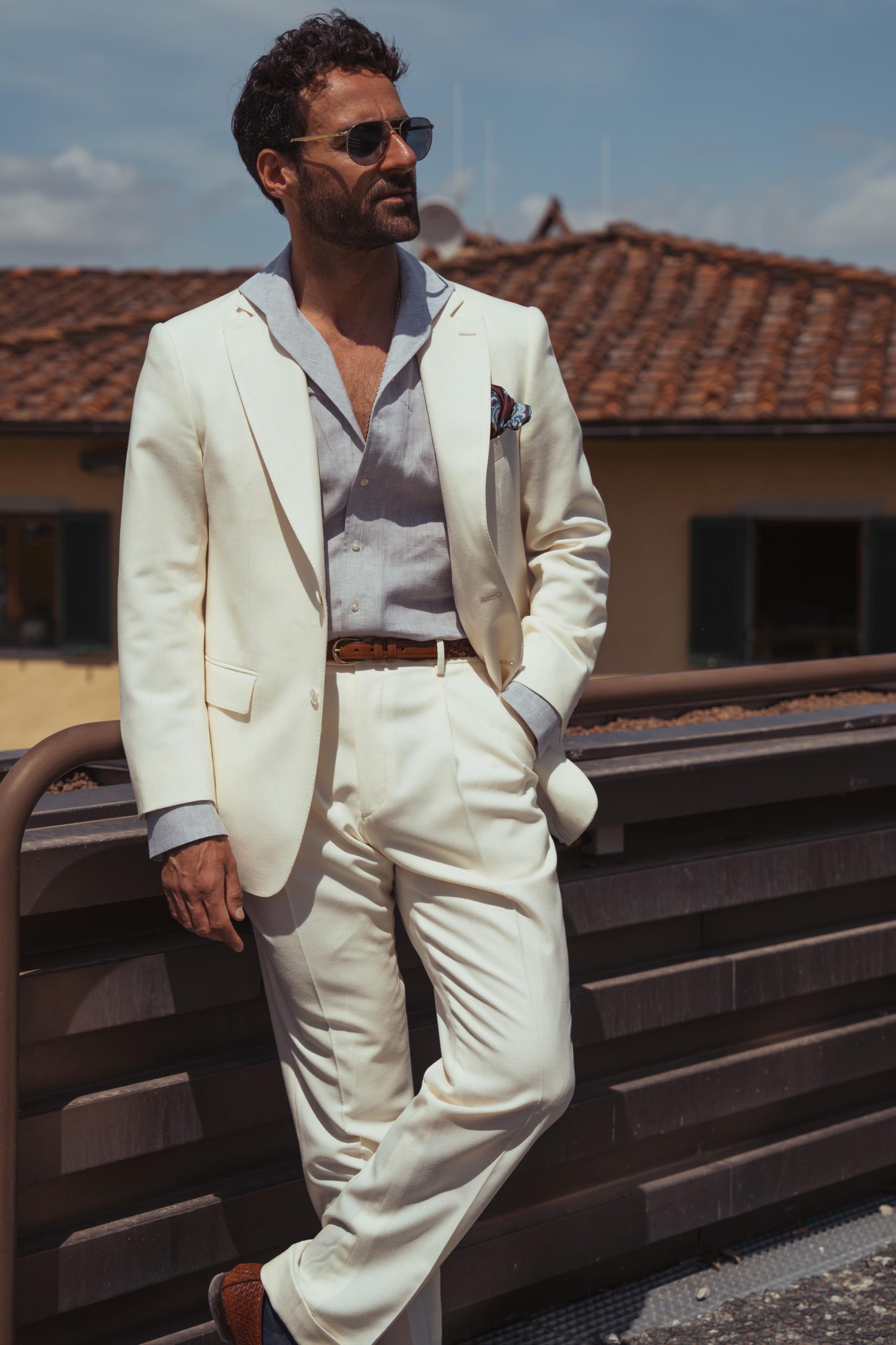 Giorgio Giangiulio at Pitti Uomo in custom made offwhite suit by mond of copenhagen.jpg