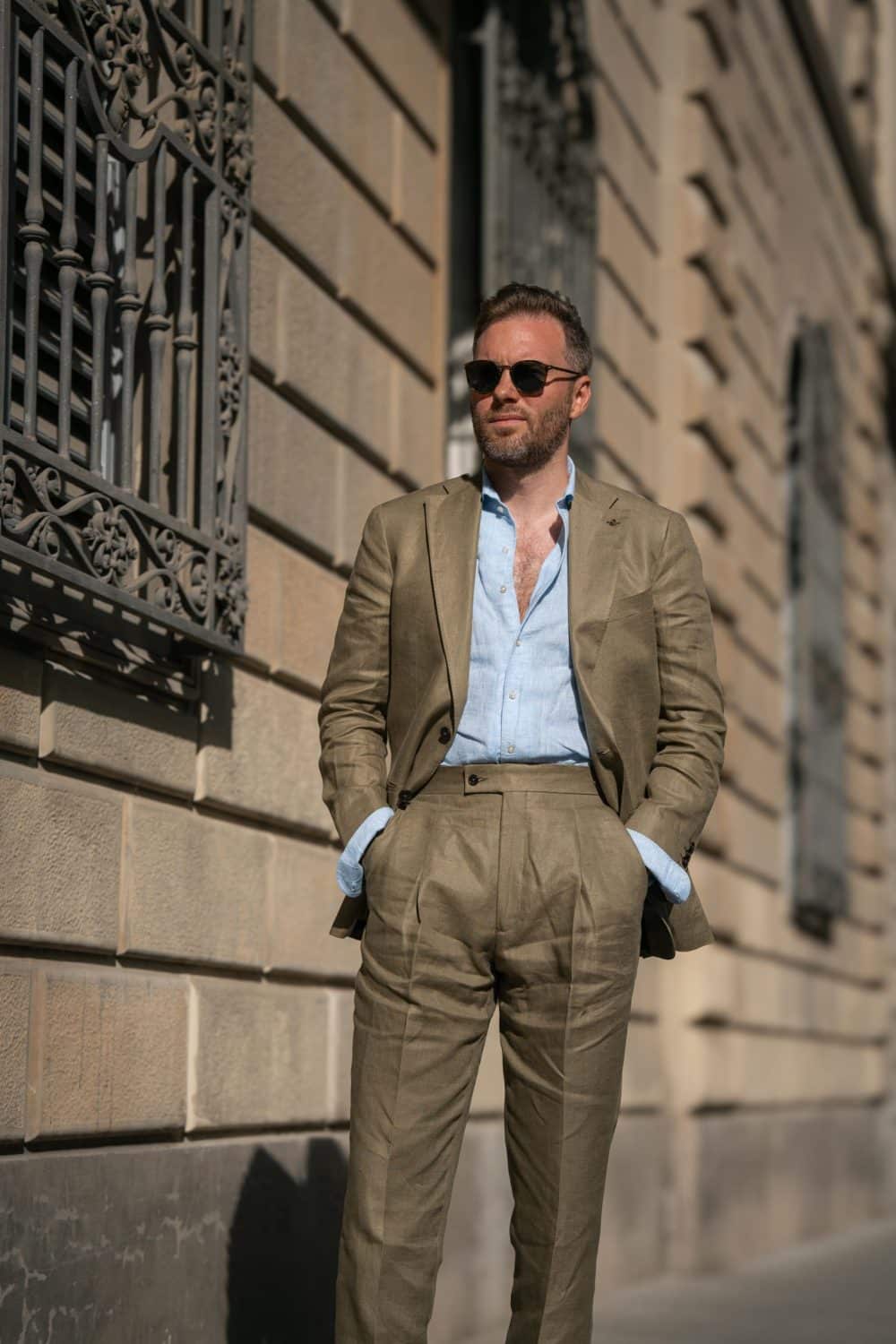 Mond co-founder michael jacobsen spotted at pitti uomo 106 wearing a khaki linen suit