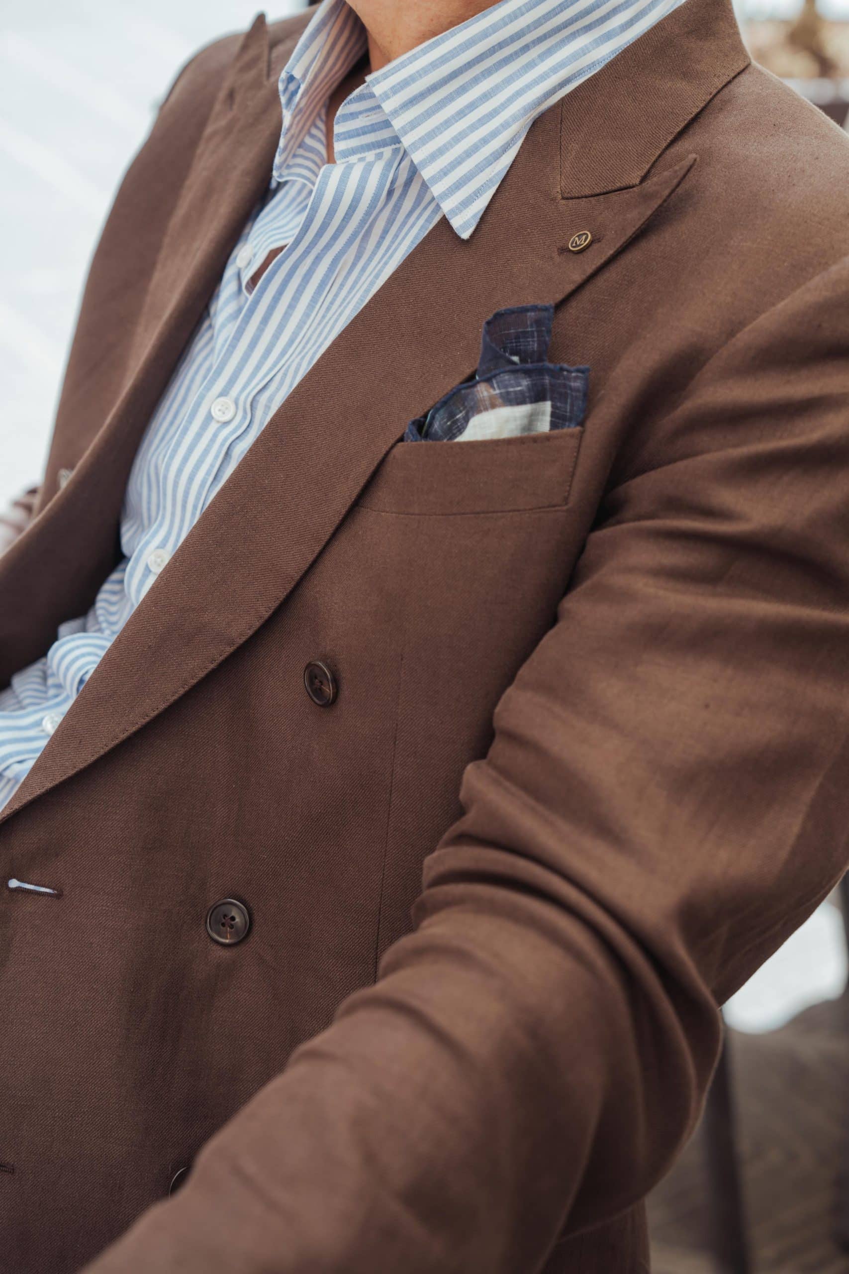 Burkhard diettrich spotted at pitti uomo wearing a brown linen suit made by mond of copenhagen. Jpg