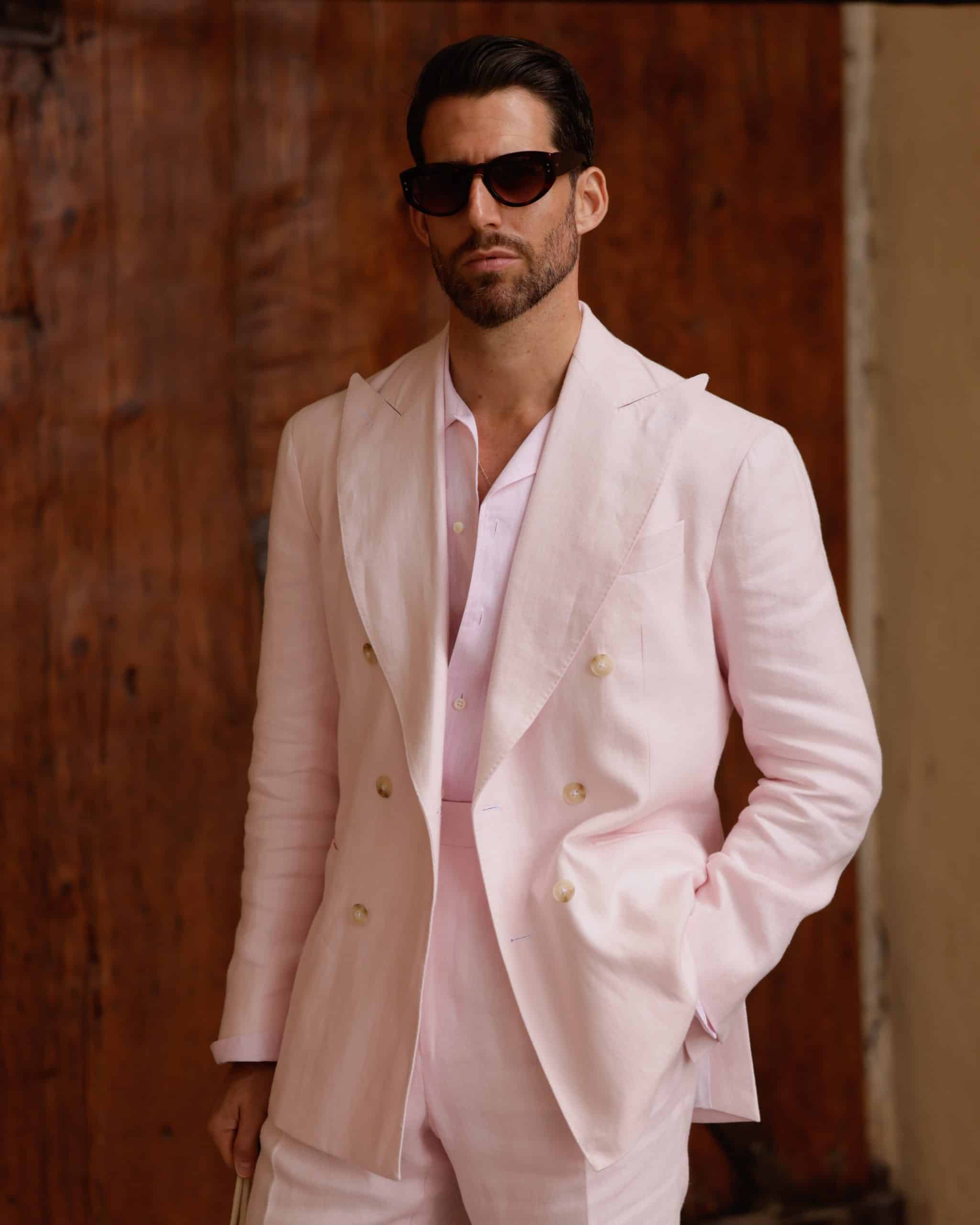 Carlos domord at pitti uomo wearing a tonal pale pink outfit, pale pink suit and shirt by mond of copenhagen. 1