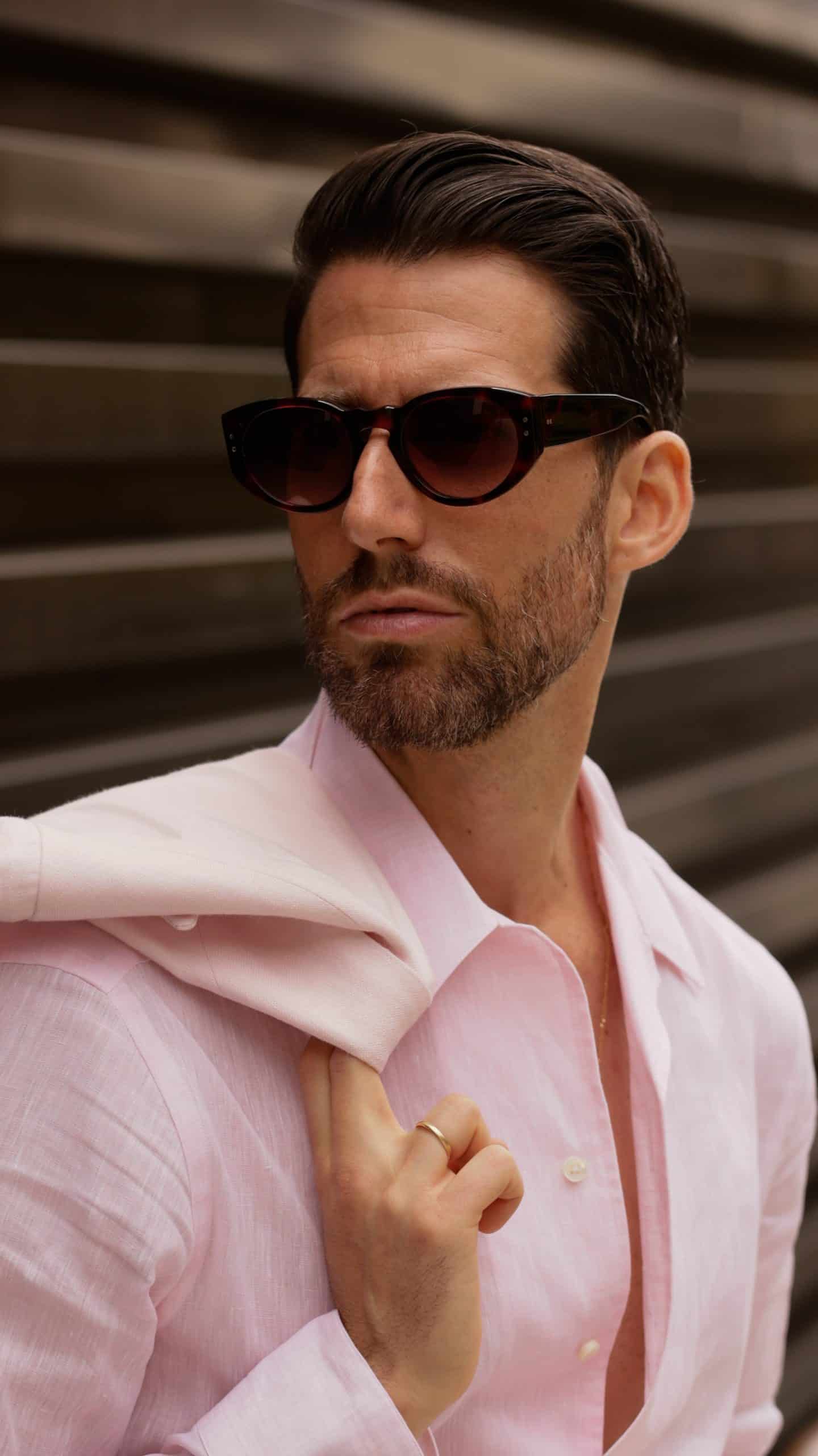 Carlos domord at pitti uomo wearing a tonal pale pink outfit pale pink suit and shirt by mond of copenhagen. 10 scaled - - mond