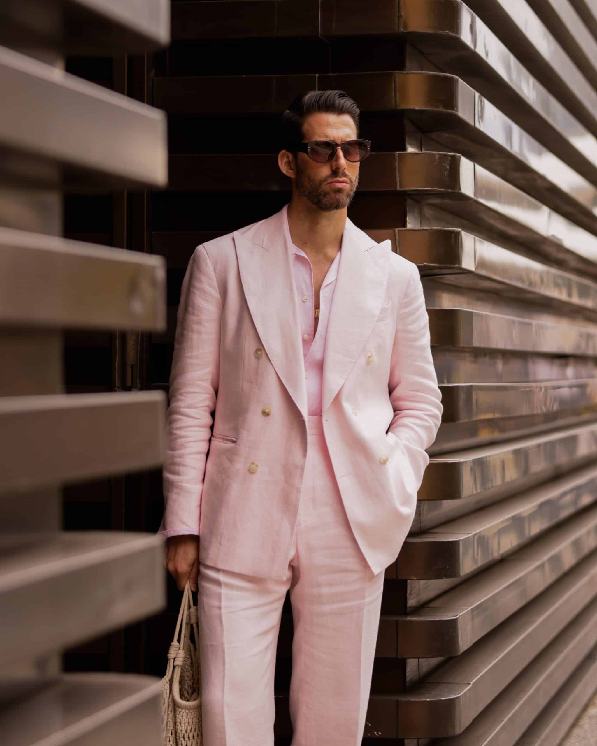Carlos domord at pitti uomo wearing a tonal pale pink outfit, pale pink suit and shirt by mond of copenhagen. 9