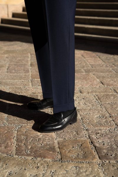Tailored trousers | custom guide by mond
navy twistair
