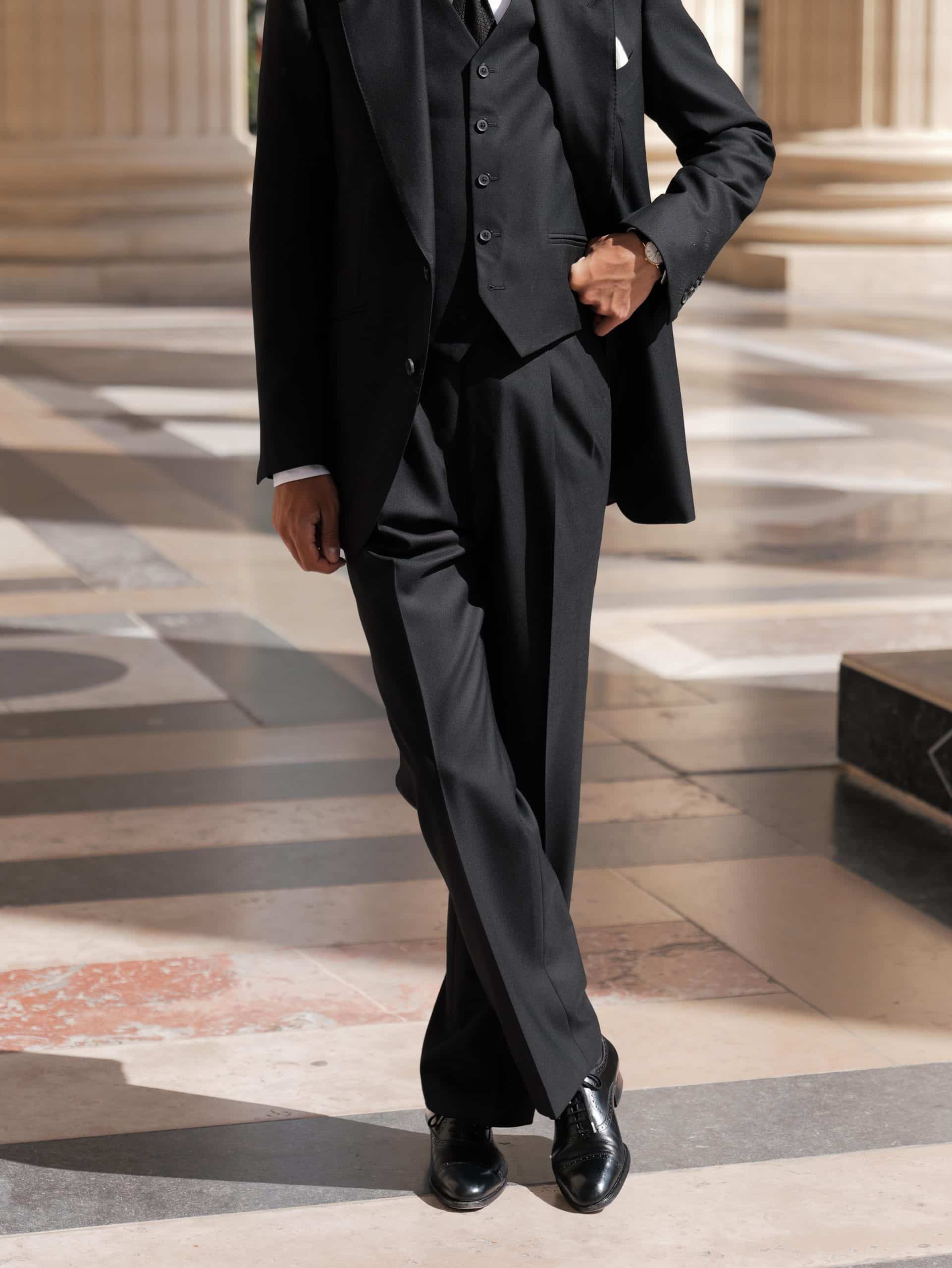 The wool² collection by mond, black suit 10