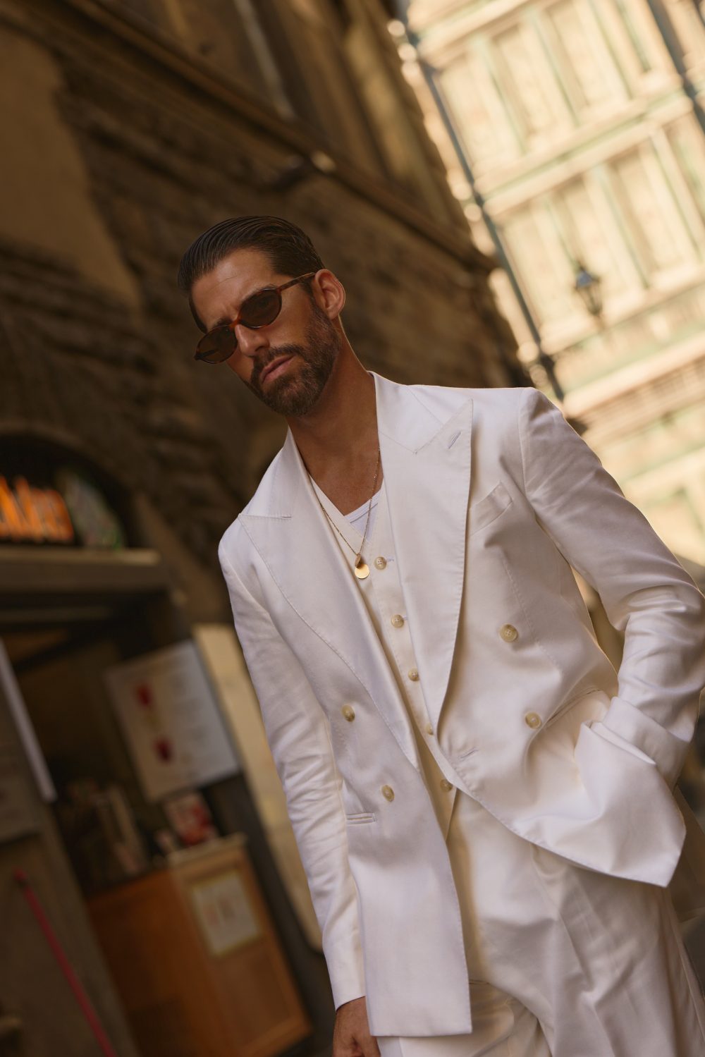 Carlos domord at pitti uomo, wearing off-white silk, wool and linen suit custom made by mond