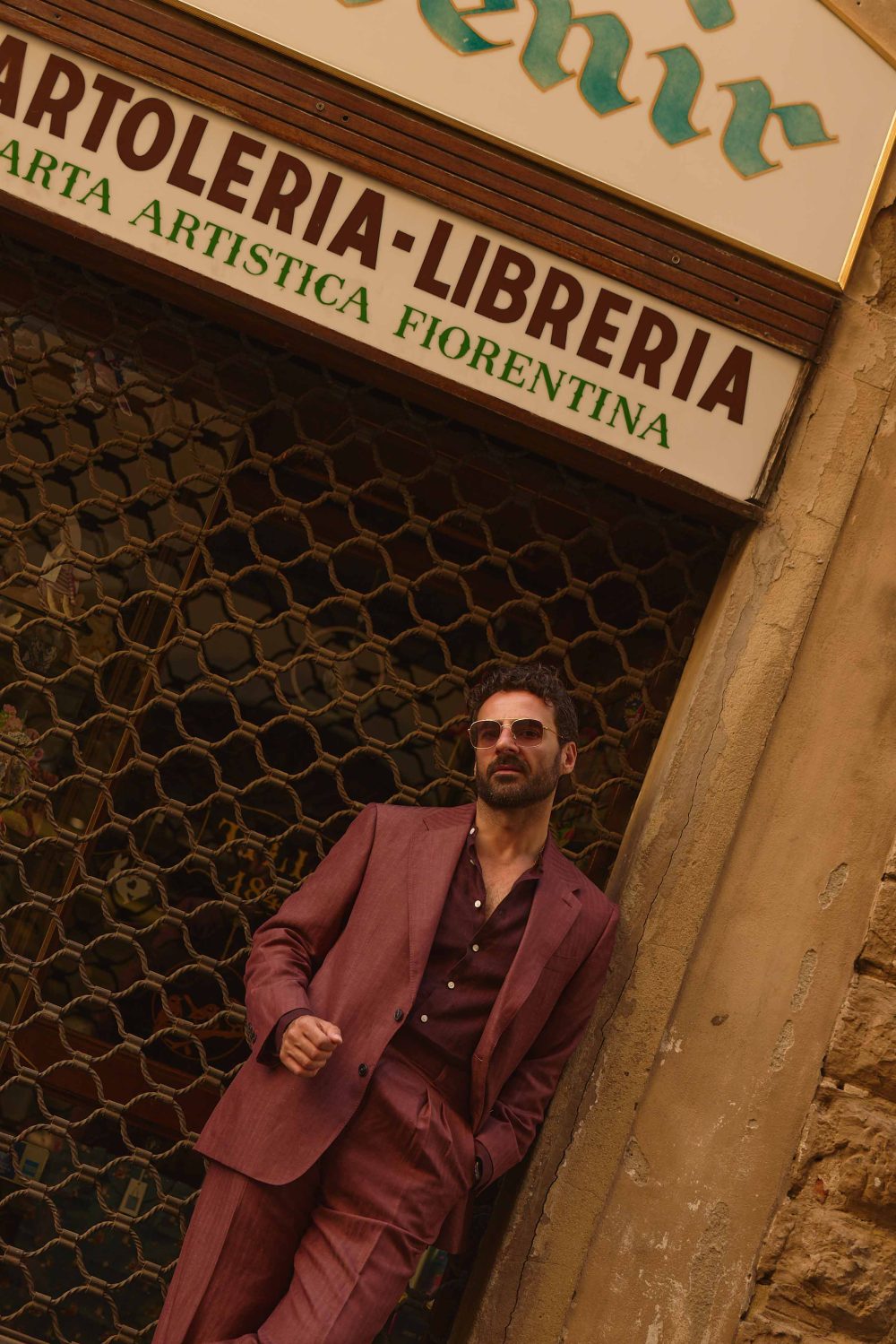 Giorgio Giangiulio At Pitti Uomo 110 Wearing A Burgundy Herringbone Suit Custom Made By Mond 14 Giorgio giangiulio at pitti uomo 110 wearing a burgundy herringbone suit custom made by mond 14