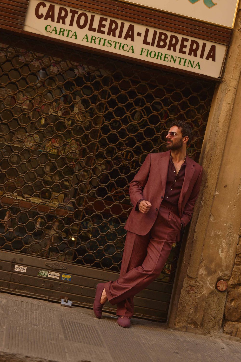 Giorgio Giangiulio At Pitti Uomo 110 Wearing A Burgundy Herringbone Suit Custom Made By Mond 15 Giorgio giangiulio at pitti uomo 110 wearing a burgundy herringbone suit custom made by mond 15
