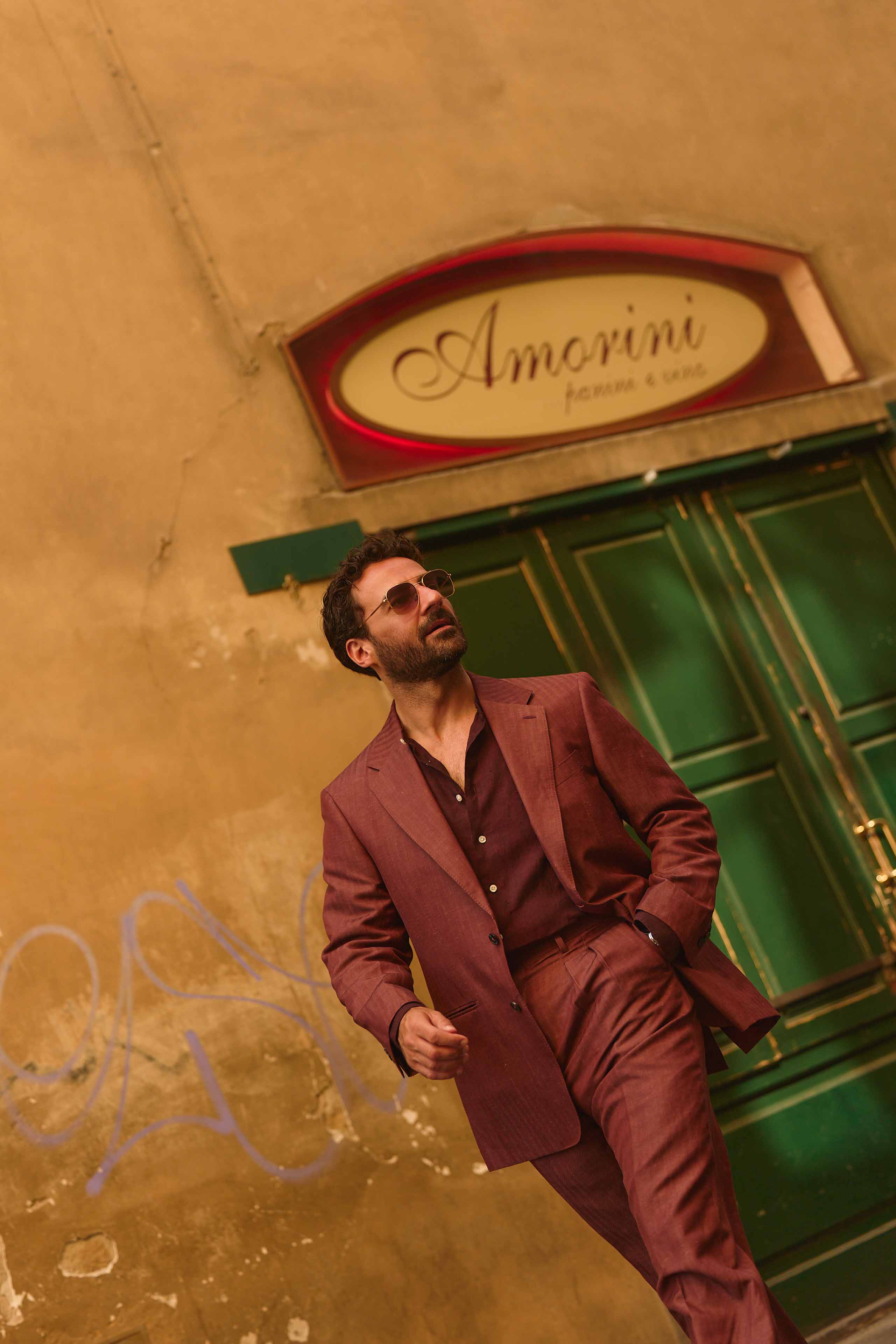 Giorgio Giangiulio At Pitti Uomo 110 Wearing A Burgundy Herringbone Suit Custom Made By Mond 4 Giorgio giangiulio at pitti uomo 110 wearing a burgundy herringbone suit custom made by mond 4