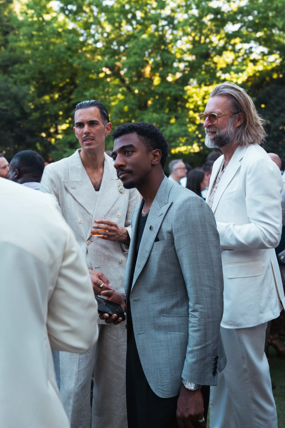 Gentlemen at plaza uomo party during pitti uomo 110 shot by mond