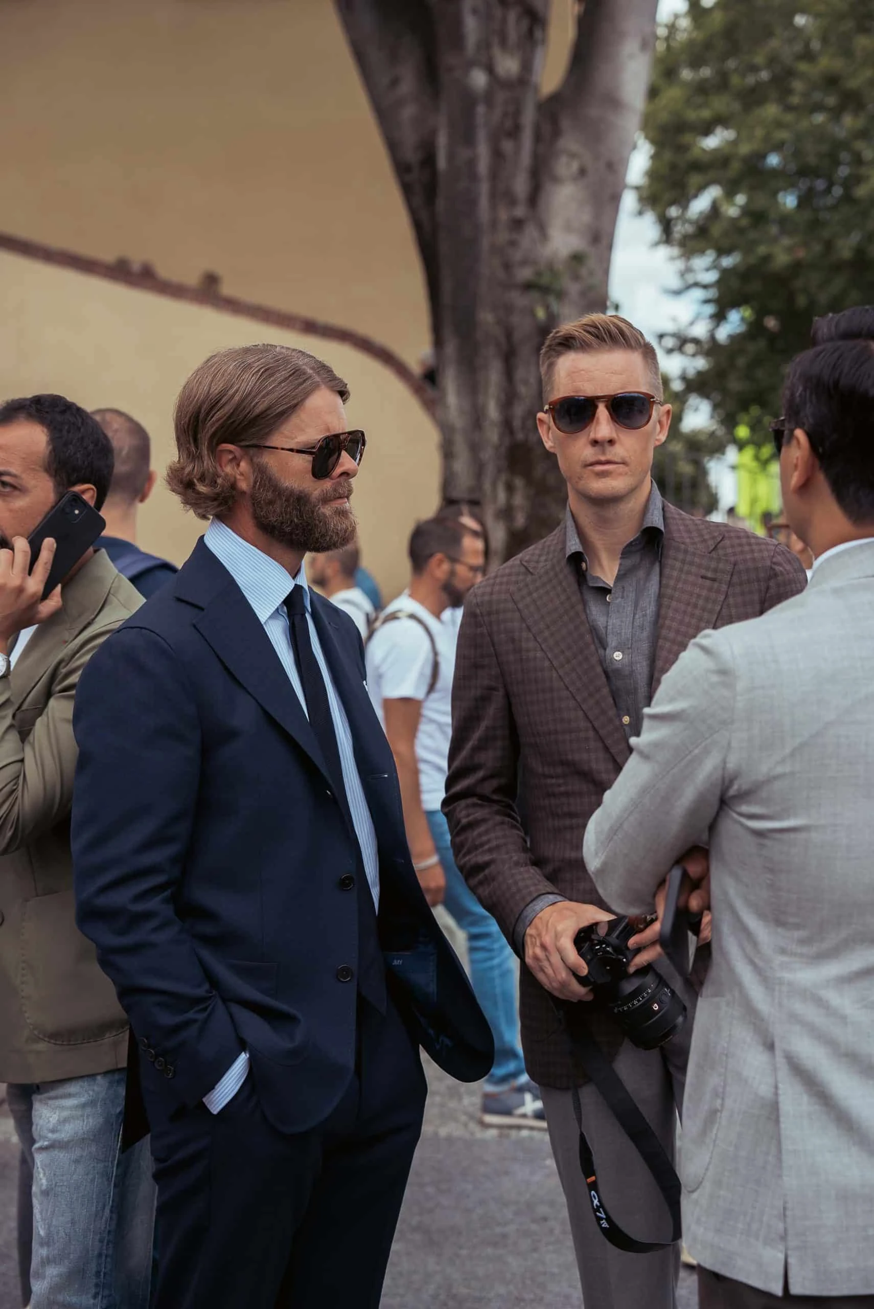 navy blue suits at pitti uomo