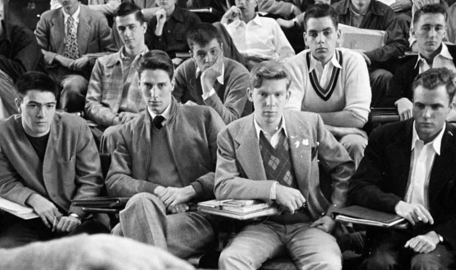 1950 students at princeton weariing oxford shirts, tweed jackets and flannel trousers